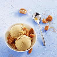 glace vanille caramel noix de pécan